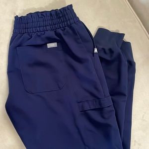 Figs navy joggers